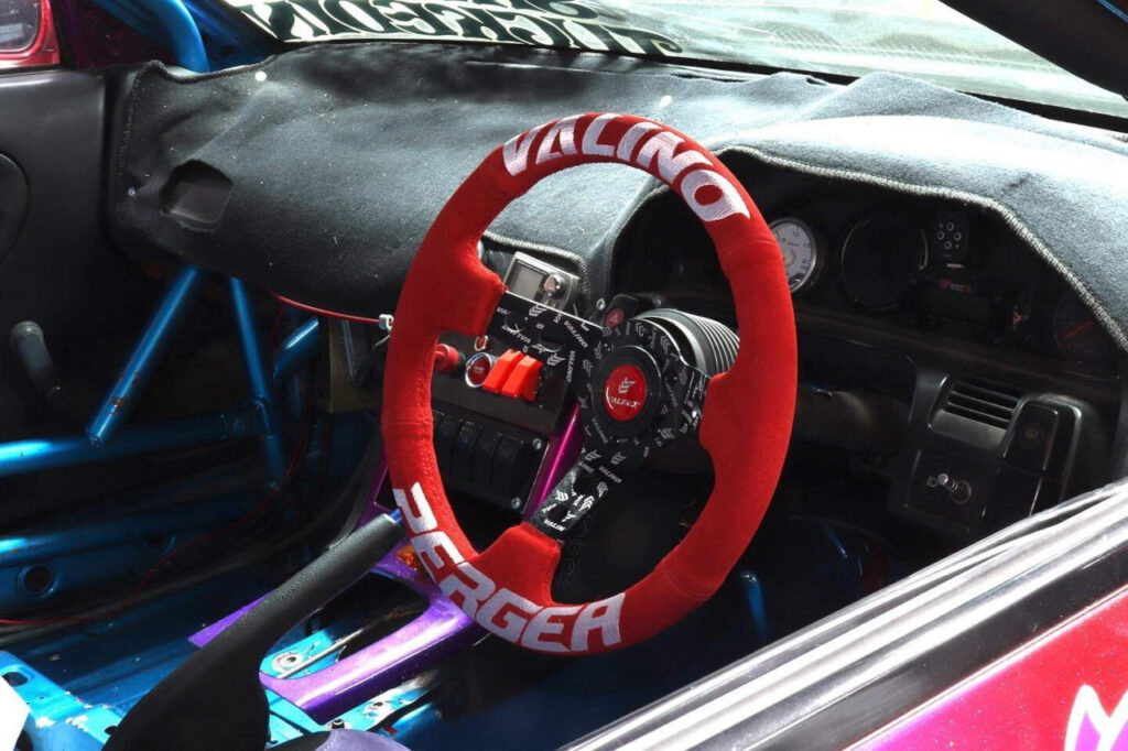Valino Pergea steering wheel