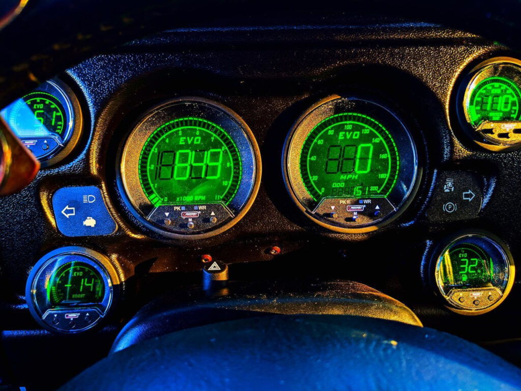 ProSport Evo digital gauges