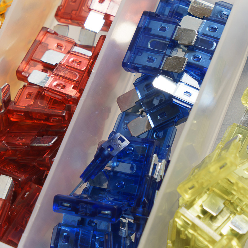 Assortiment de 140 Fusibles