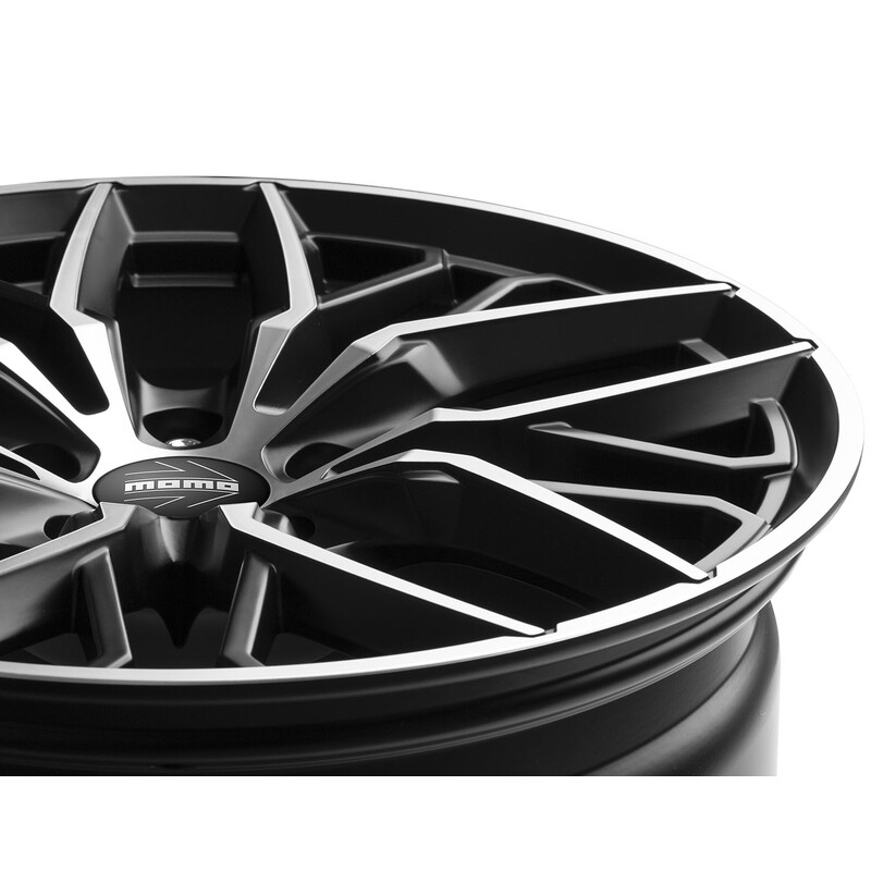 Momo Spider 19x8.5" 5x114.3 ET45, Noir Mat, Branches Polies