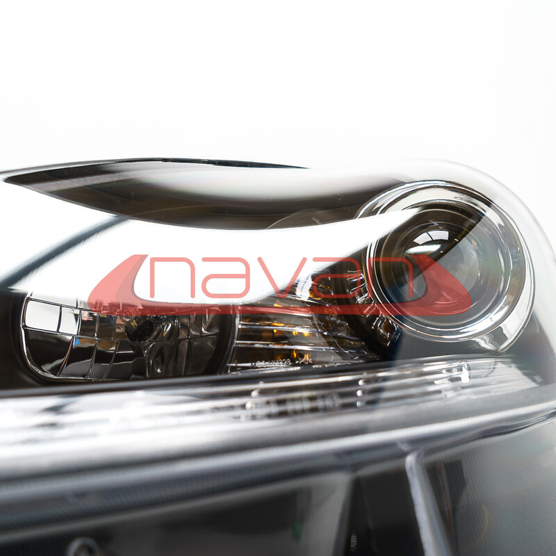 Phares Avant Navan LED pour Lexus IS220d & IS250 (05-13) Cligno. Séquentiels