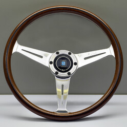 Volant Nardi Classic ND36, Bois, Branches Chromées, Tulipé 40 mm (Gros Moyeu)