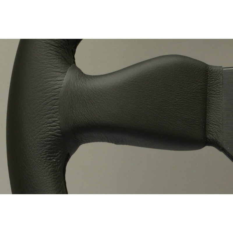 Volant Personal Grinta (330 mm) Cuir Noir, Branches Noires, Coutures Noires