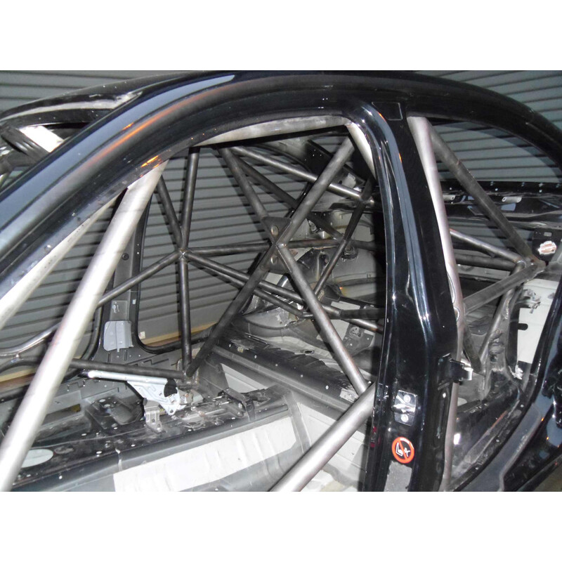 Arceau Multipoints Custom Cages à Souder pour BMW E90 (Berline) - FIA