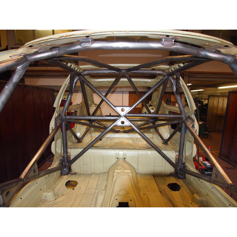 Arceau Multipoints Custom Cages à Souder pour BMW E36 Compact - FIA
