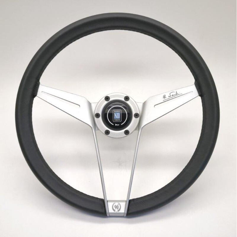 Volant Nardi Novantesimo, Cuir Noir, Branches Blanches, Ø35 cm, Bague Blanche avec Vis Apparentes