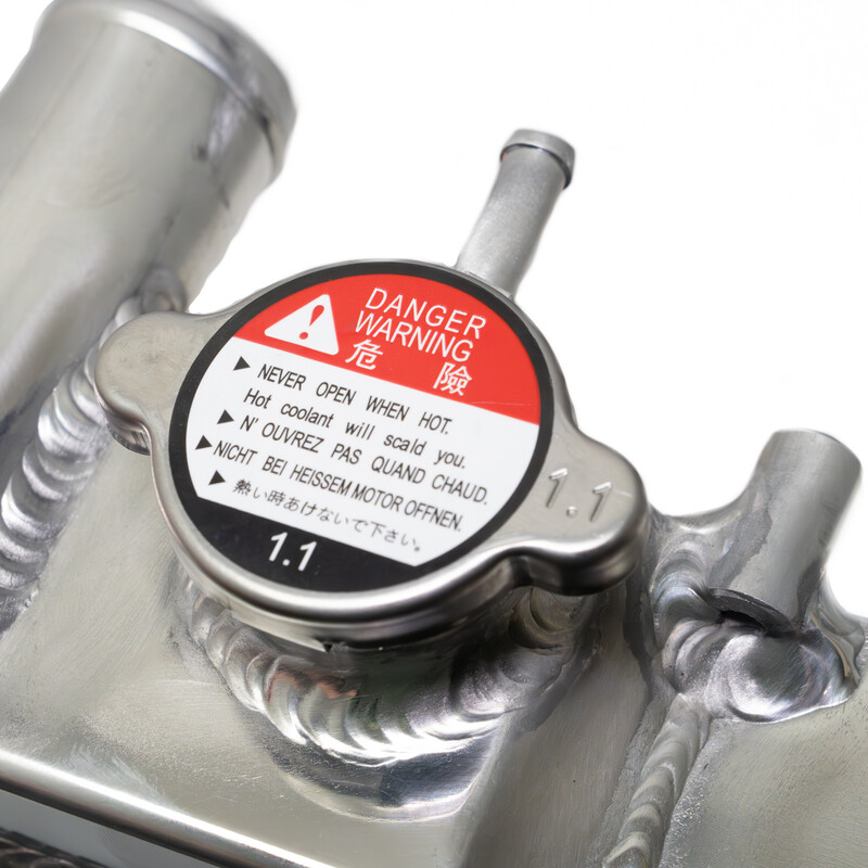 Radiateur\u0020Alu\u0020Cooling\u0020Solutions\u0020pour\u0020Mitsubishi\u0020Lancer\u0020Evo\u00209\u0020\u0028IX\u0029