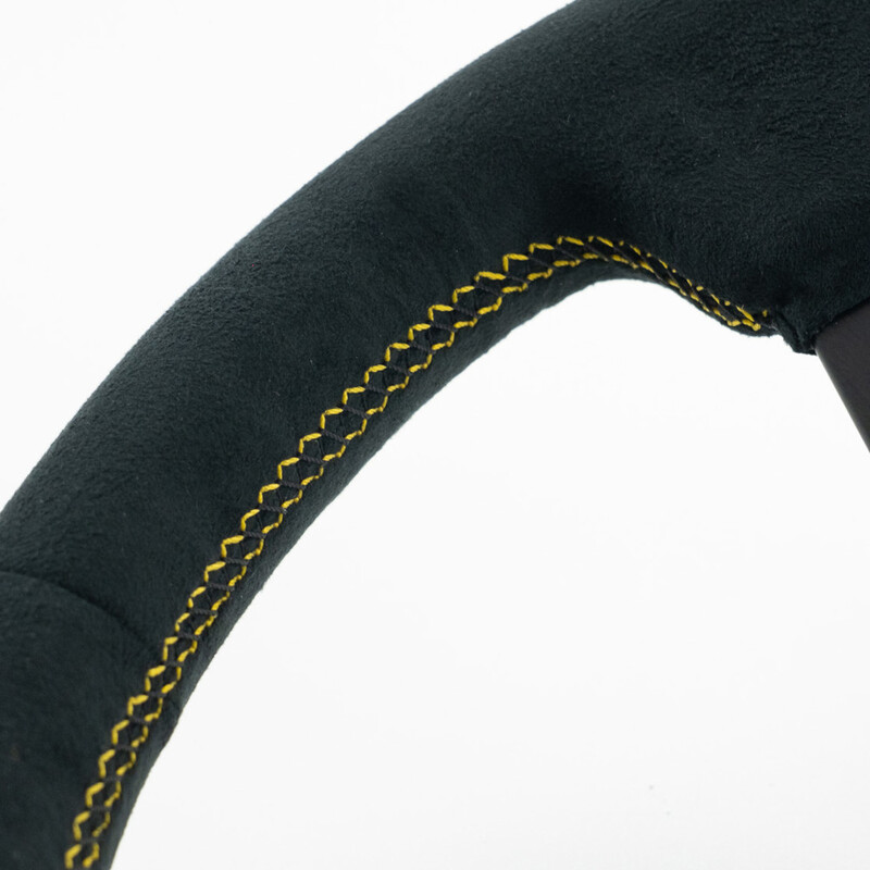 Volant GReddy "Standard Type" Tulipé (47 mm), Cuir Noir Retourné, Branches Noires - 340 mm