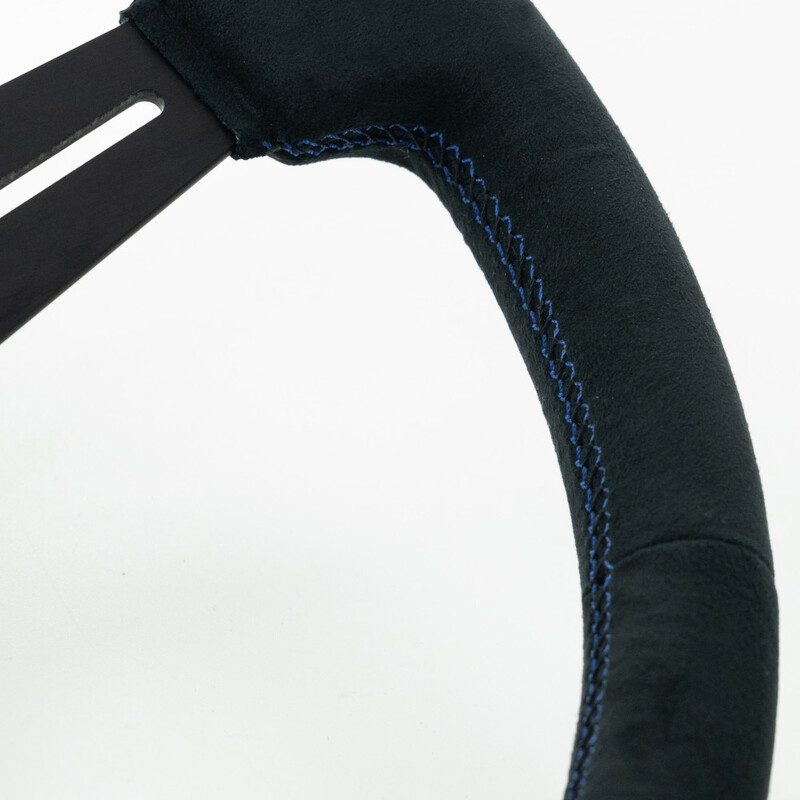 Volant GReddy "Standard Type" Tulipé (47 mm), Cuir Noir Retourné, Branches Noires - 340 mm