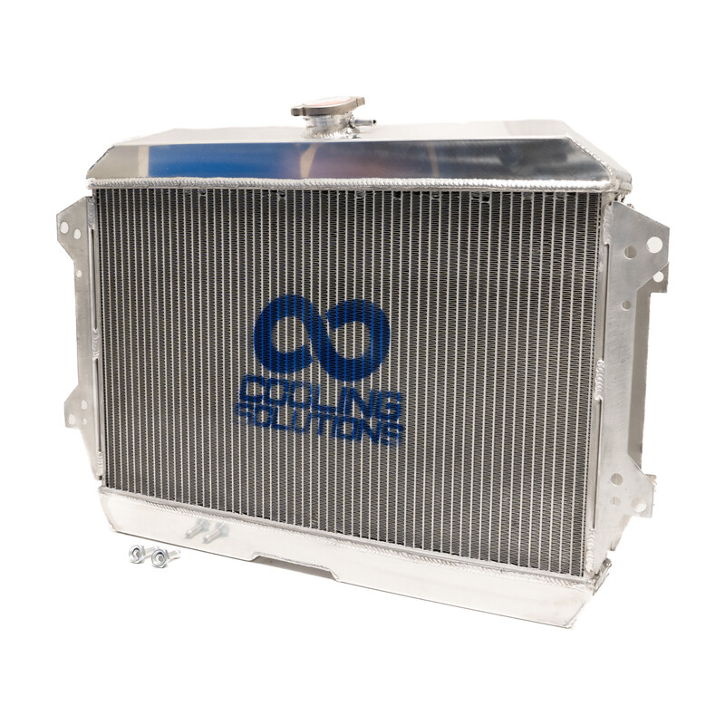 Radiateur\u0020Alu\u0020Cooling\u0020Solutions\u0020pour\u0020Nissan\u0020\/\u0020Datsun\u0020240Z\u0020\u0026\u0020260Z